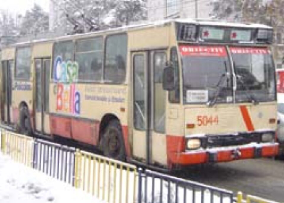 Societatea de transport public local din Suceava, la un pas de a fi “scoasă în stradă” Societatea de transport public local din Suceava, la un pas de a fi “scoasă în stradă”