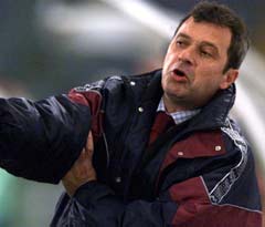 Rednic lăsat fără salariu de Sabin Ilie