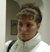 Liliana Lăcătuş şi fraţii săi vor rămâne pe drumuri, după ce tatăl lor a girat cu apartamentul pentru un împrumut