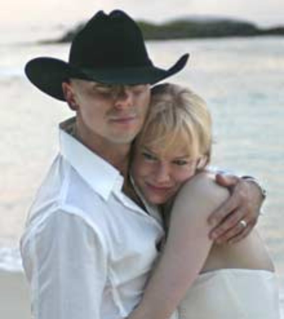 Renee Zellweger și fostul său soț, Kenny Chesney, au fost văzuți luând masa împreună