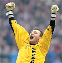 Se caută echipă pentru Lobonț