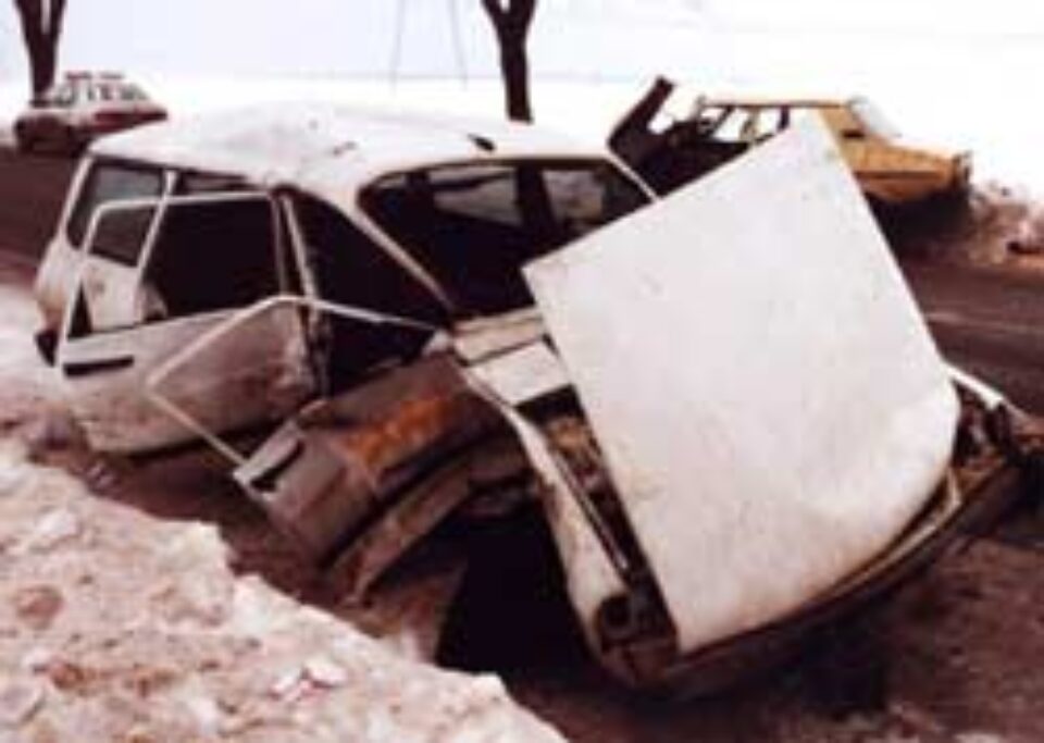 Anual, sute de persoane mor sau rămân cu sechele pe viață pe șoșelele Sucevei Anual, sute de persoane mor sau rămân cu sechele pe viață pe șoșelele Sucevei