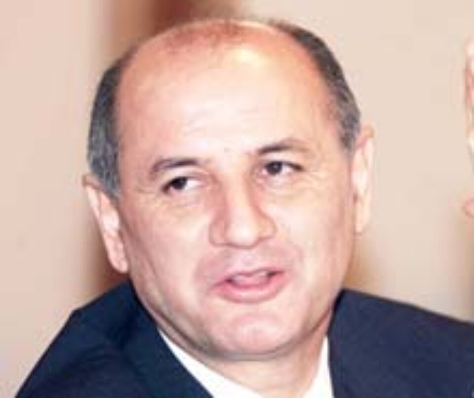 Copos spune că va pleca din Guvern doar dacă va fi acuzat pentru acțiuni din timpul mandatului Copos spune că va pleca din Guvern doar dacă va fi acuzat pentru acțiuni din timpul mandatului