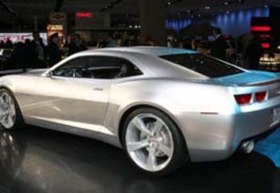 Chevrolet Camaro - o legendă readusă la viață Chevrolet Camaro - o legendă readusă la viață