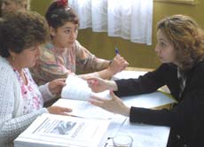 „Fabrica” de profesori titulari, în atenția polițiștilor de la