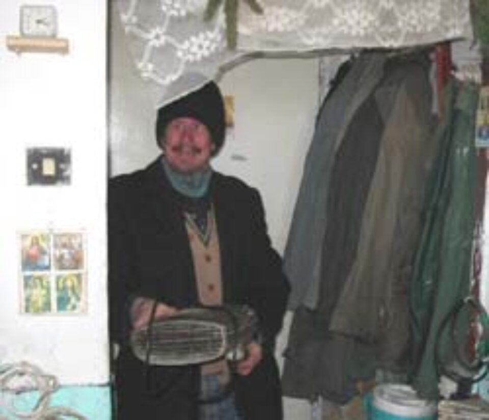 Blocul Groazei – congelatorul în care trăiesc peste 120 de familii