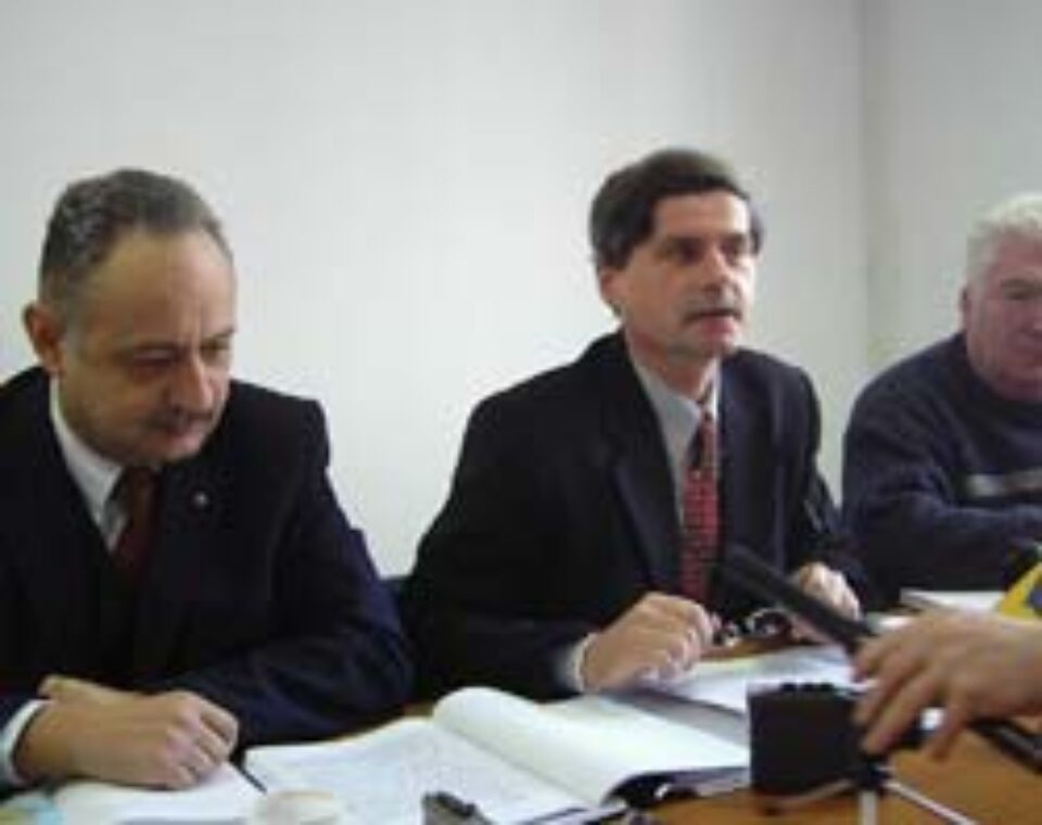 TASA susține că „mafia” microbuzelor de maxi-taxi face legea în oraș