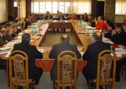 Bugetul Sucevei pe 2006, axat pe învățămînt, infrastructură, locuințe și transporturi