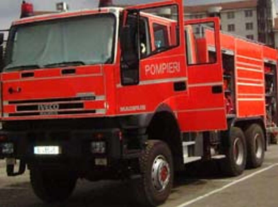 Restaurant în flăcări Restaurant în flăcări