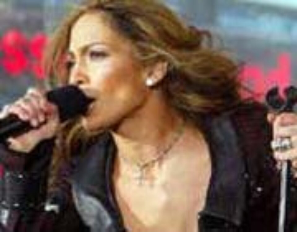 Jennifer Lopez - hotărâtă să demonstreze că "are voce"