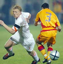 Sandu și Pițurcă, speriați cu întârziere