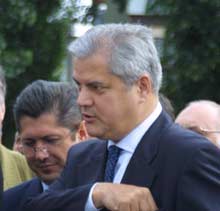 Adrian Năstase - pus sub acuzare în dosarul Zambaccian