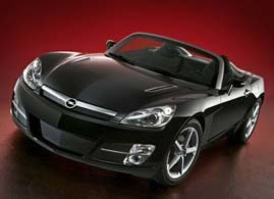 Opel GT - "legenda" anilor ’70 revine Opel GT - "legenda" anilor ’70 revine