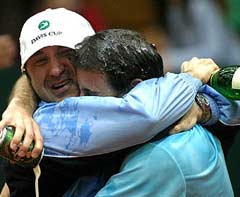 România vrea să rescrie istoria în America