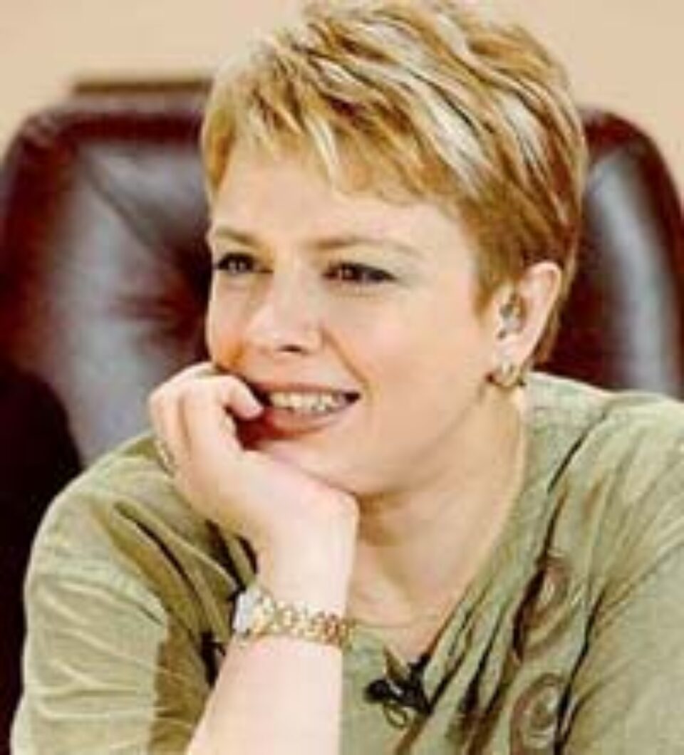 Dieta VEDETELOR - TEO TRANDAFIR Dieta VEDETELOR - TEO TRANDAFIR