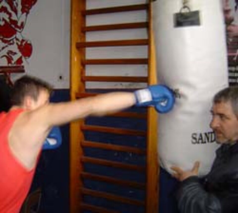 Pugiliștii suceveni se pregătesc pentru Cupa României și naționalele de juniori și cadeți Pugiliștii suceveni se pregătesc pentru Cupa României și naționalele de juniori și cadeți