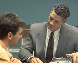 Sucevenii, „ahtiați” după creditele bancare