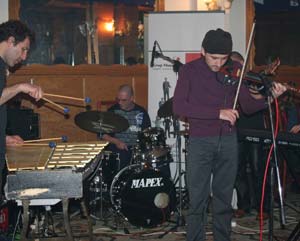 „Jazz ... în cartier” s-a oprit sâmbătă în centrul Sucevei