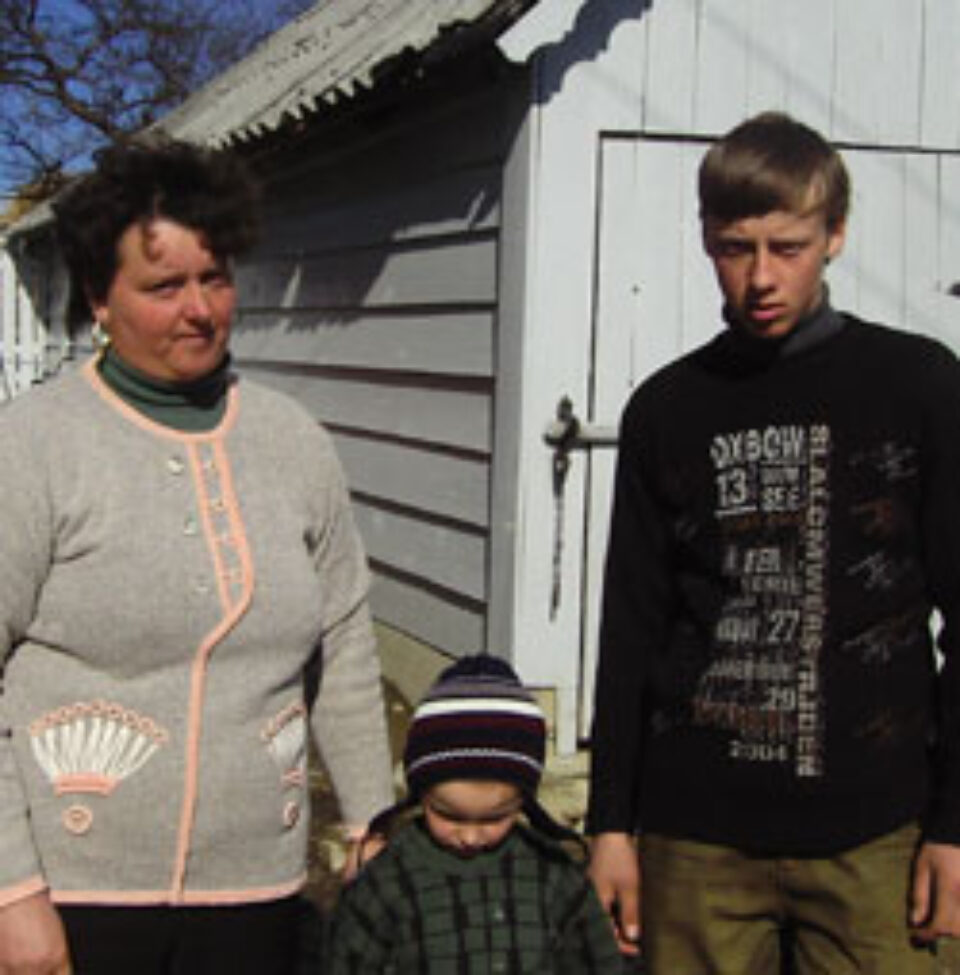 Anisoara Dascalu si copiii ei