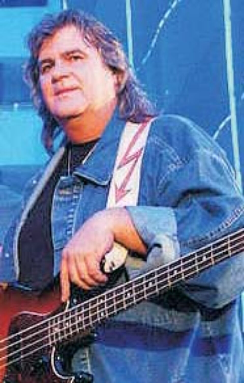 Peste 47.000 de persoane au semnat petiția on-line pentru Teo Peter Peste 47.000 de persoane au semnat petiția on-line pentru Teo Peter