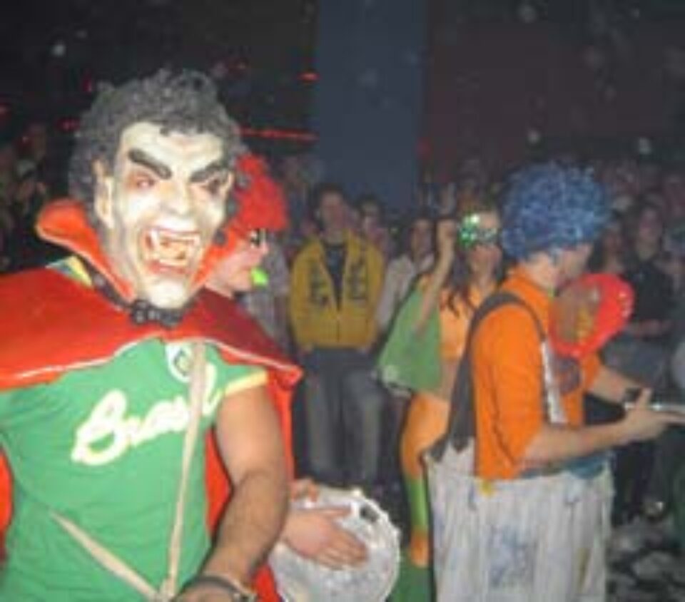 „Carnavalul de la Rio” a poposit pentru o seară în Shock Fashion Club