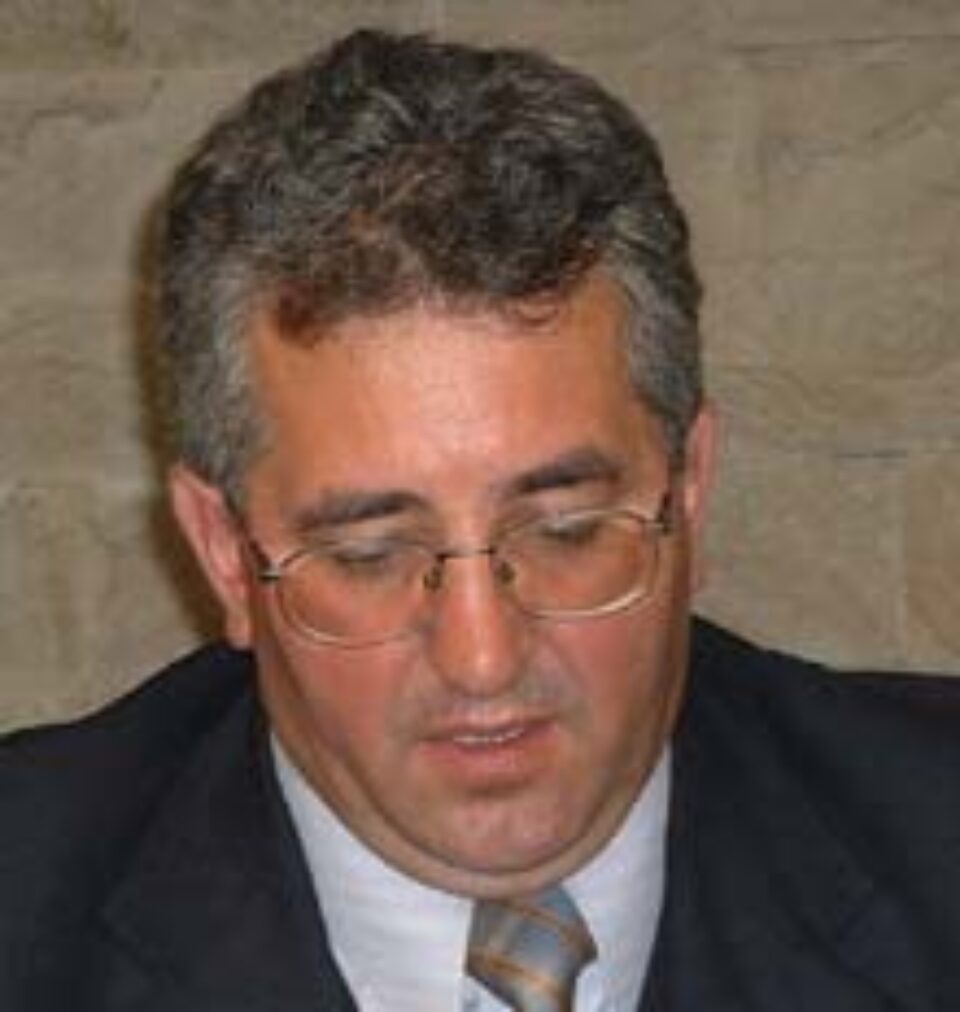 Primăria Suceava pregătește privatizarea Patinoarului Primăria Suceava pregătește privatizarea Patinoarului