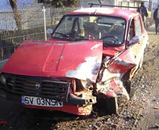 Tamponare puternică din cauza poleiului