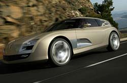 Renault Altica- breakul cu "aripi de fluture"