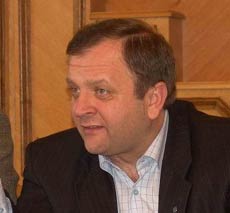 Flutur: „Cei care sînt dușmanii retrocedării vor avea de furcă cu noi”