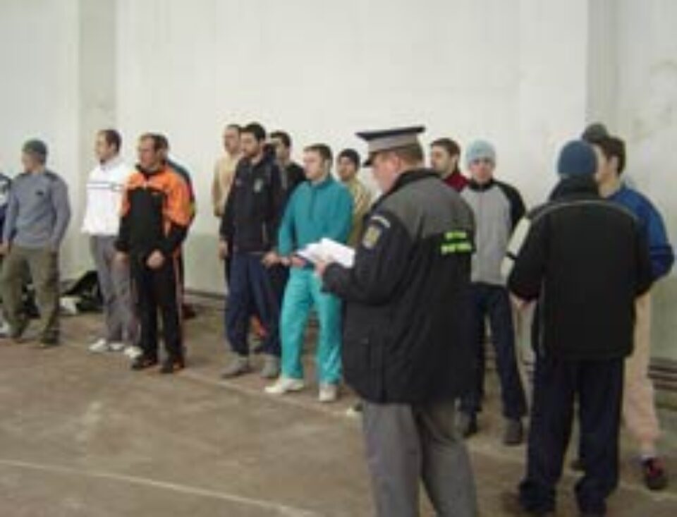 Viitorii polițiști de frontieră, testați ieri la probele fizice