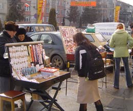 Invazie de comercianți ambulanți cu mărțișoare