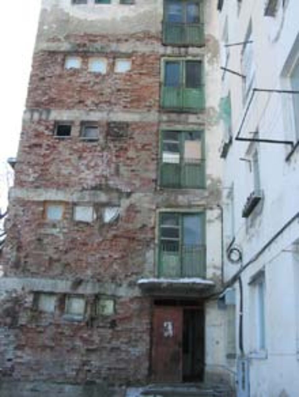 Suceava - orașul fațadelor “îmbătrânite” Suceava - orașul fațadelor “îmbătrânite”