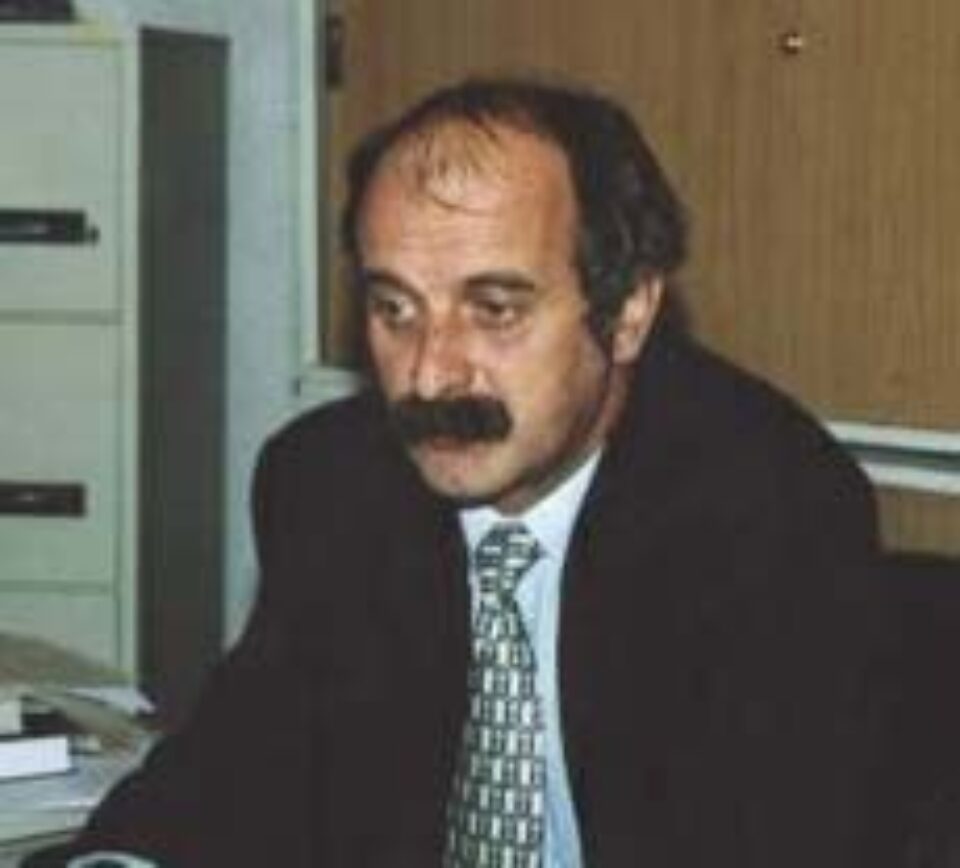 Primarul s-a „împrumutat” din banii contribuabililor