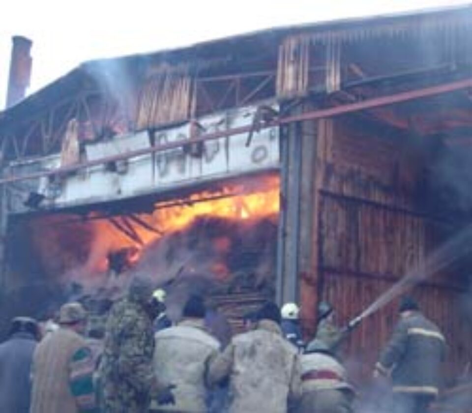 Incendiu cu pagube de 2,5 miliarde de lei vechi, la Preutești