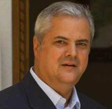 Autopercheziție a lui Năstase cu ziariștii în muzeul său din Zambaccian