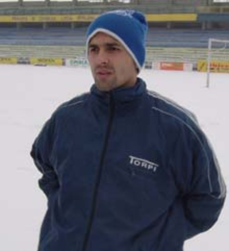 Fără doi jucători în runda inaugurală Fără doi jucători în runda inaugurală