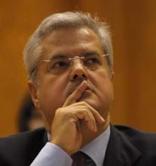 Cererea de percheziție la locuințele lui Năstase a fost respinsă