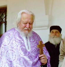 Fragmente dintr-un interviu cu Părintele Teofil (1999)