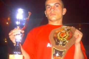 Pitbull-ul din Fălticeni a mușcat din nou