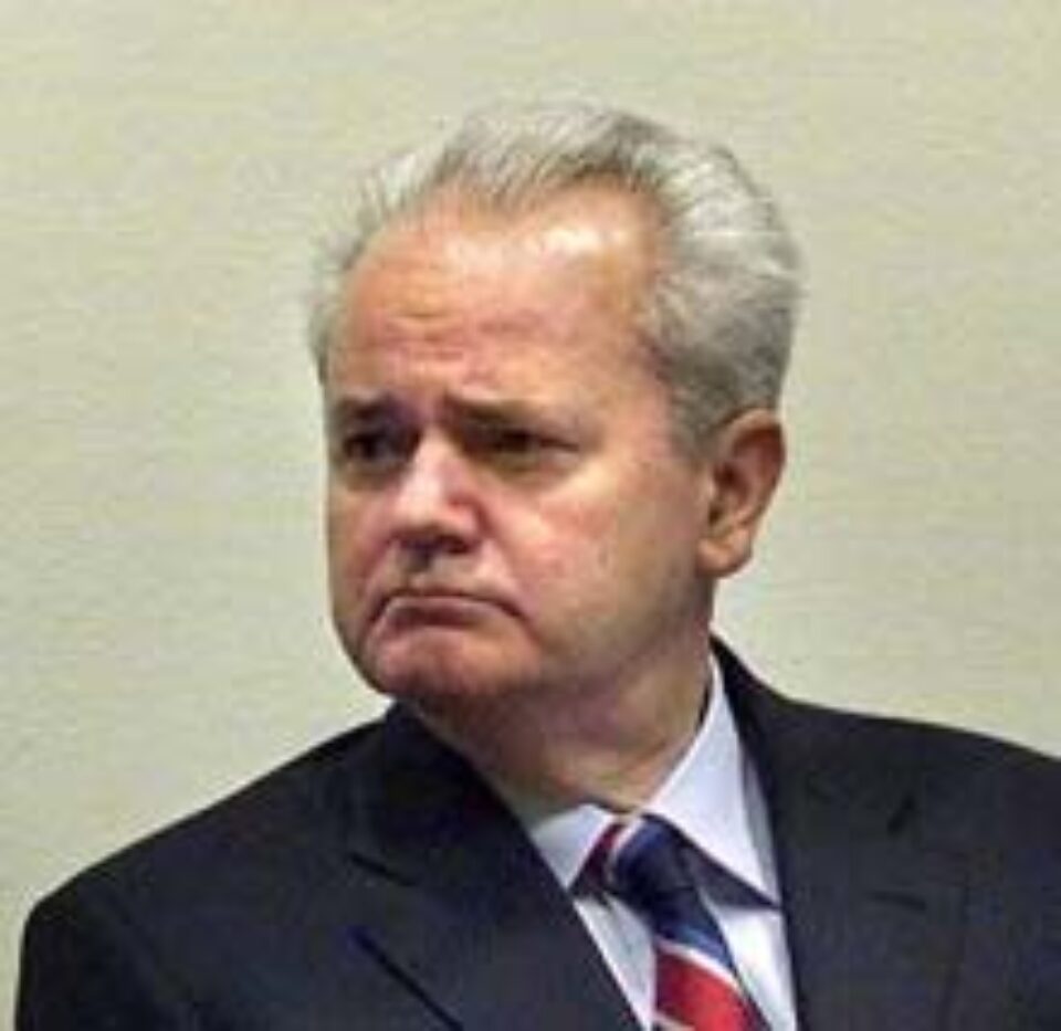 Fostul președinte iugoslav Slobodan Miloșevici a murit în închisoare Fostul președinte iugoslav Slobodan Miloșevici a murit în închisoare