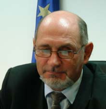 Fostul viceprimar Simion Botezatu a părăsit barca PSD