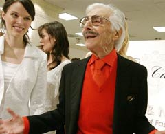 Celebrul designer de modă Oleg Cassini a încetat din viață