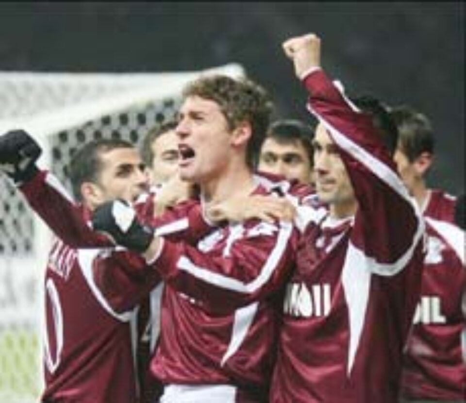 Rapid, cu un pas în finală Rapid, cu un pas în finală