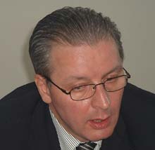 “Domnul Barbă nu a putut participa la concurs pentru că IȘJ nu a eliberat în timp util unele documente necesare la dosar”