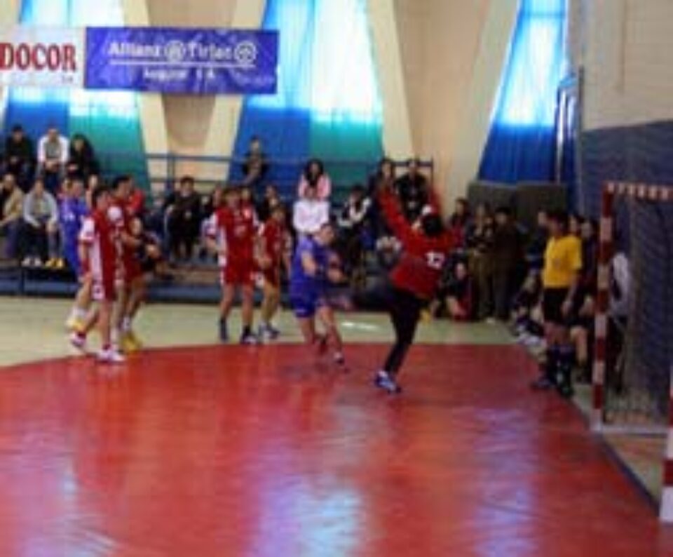 La două puncte de Liga Națională La două puncte de Liga Națională