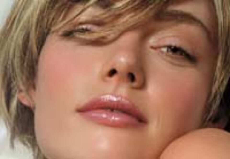 Buzele senzuale - armele seducției Buzele senzuale - armele seducției