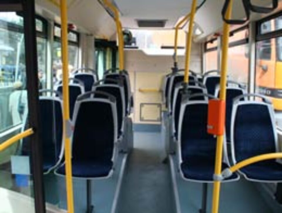 Autobuzele noi i-au lăsat cu gura căscată pe suceveni