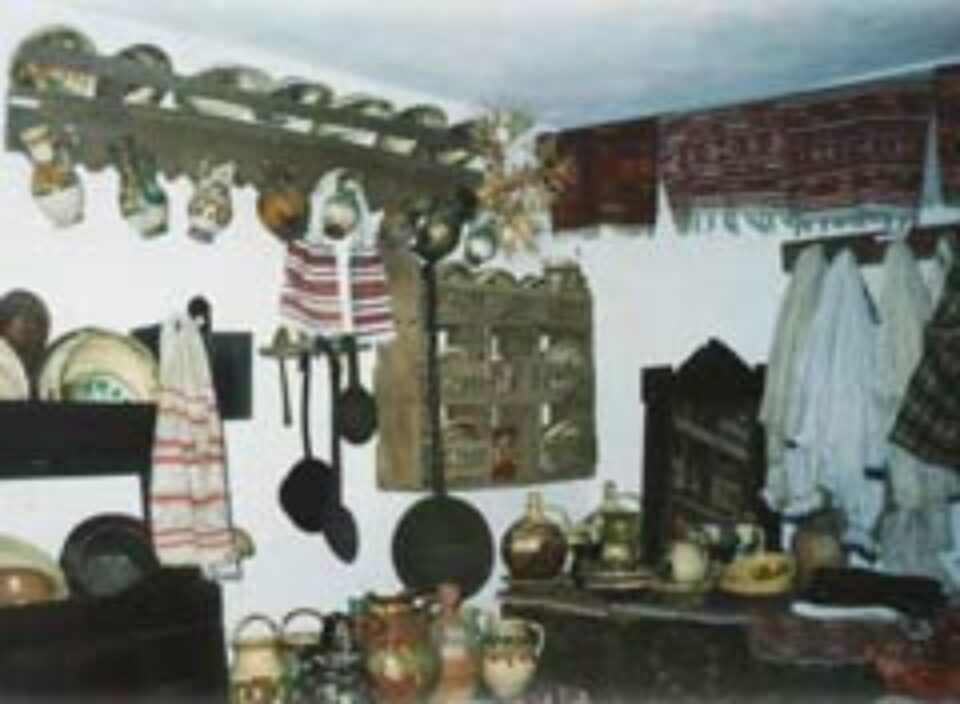 Din presa de altadata Din presa de altadata