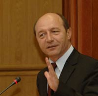 Băsescu a înființat comisie prezidențială de analiză a dictaturii comuniste