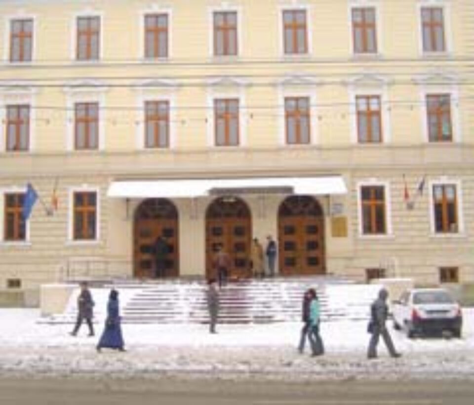 Războiul mandatelor de arestare Războiul mandatelor de arestare